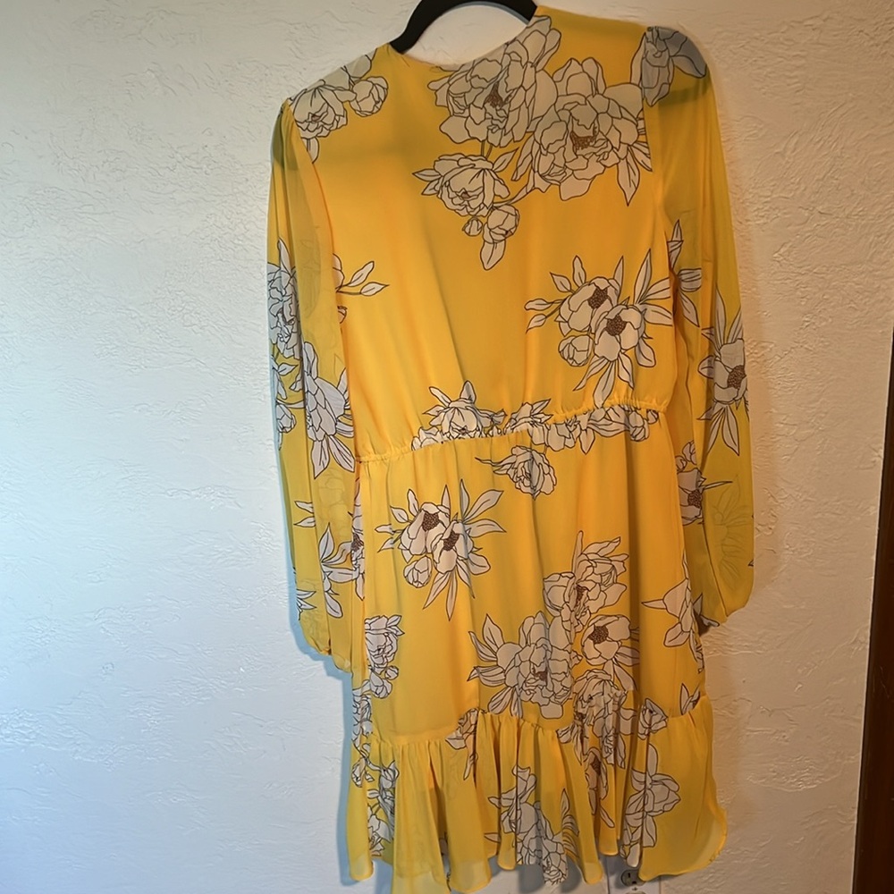 NWT! New York & Company Dress - Picture 4 of 7